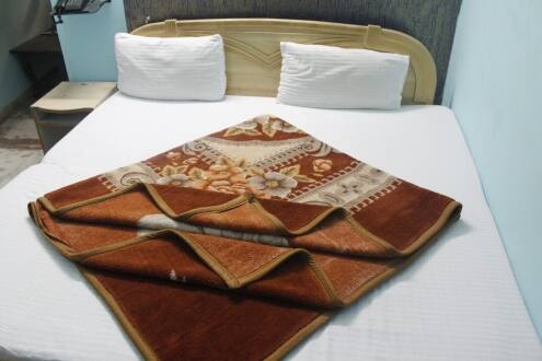Hotel Regal 45, Chandigarh 4